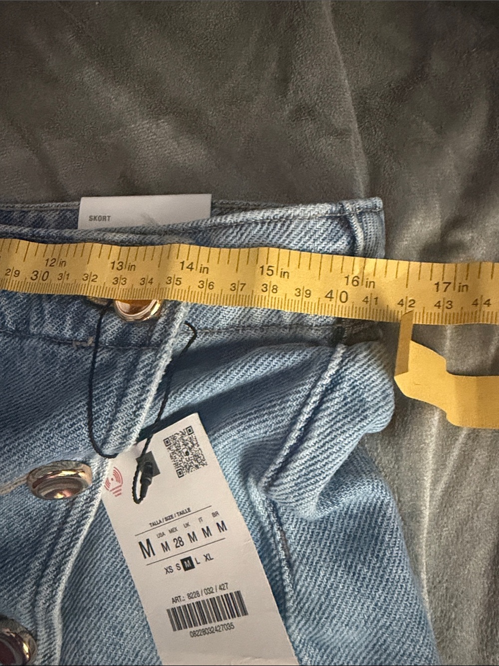 Zara Light Blue Denim Mini Skirt with Gold Buttons - Picture 5 of 6